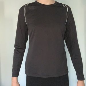Saucony Black Running Top